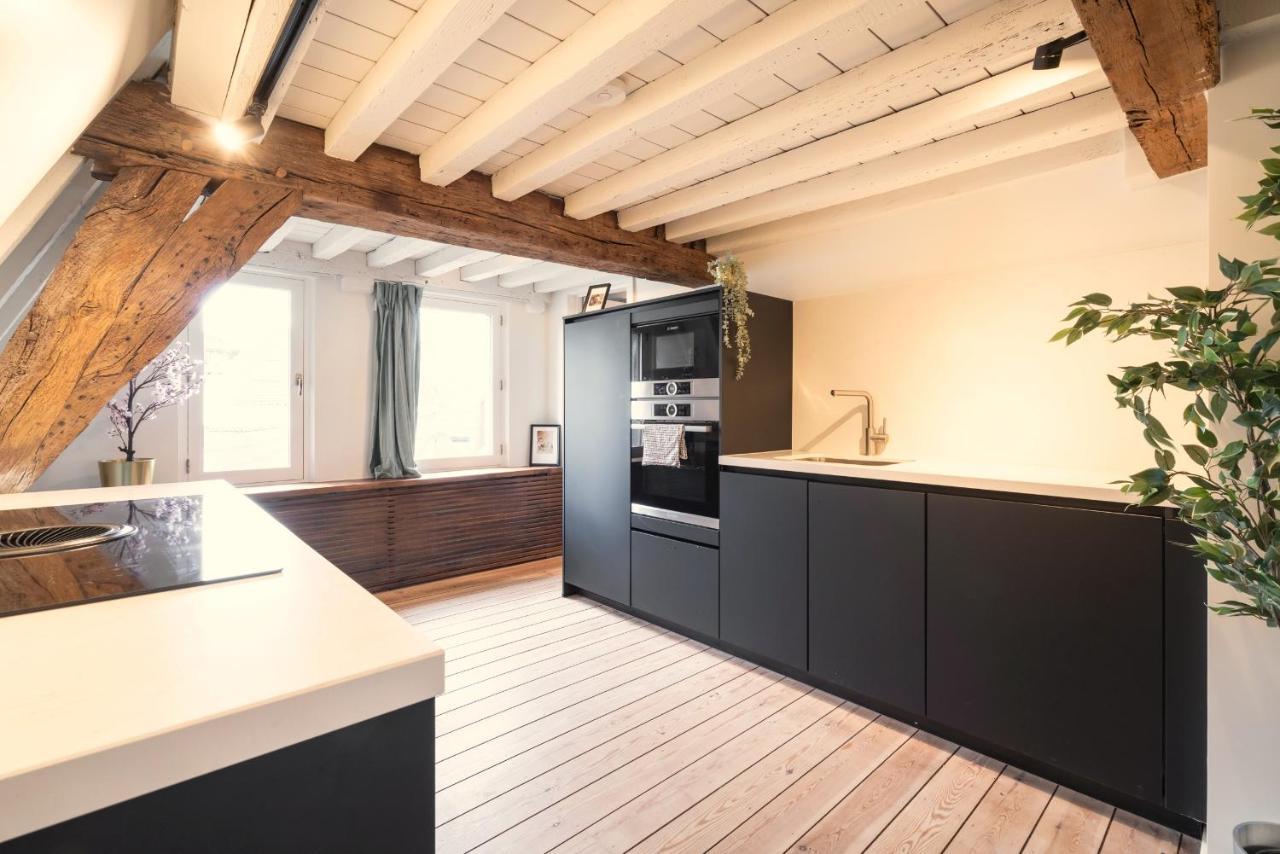 The Hendrik Square Apartments Antwerp Exterior photo