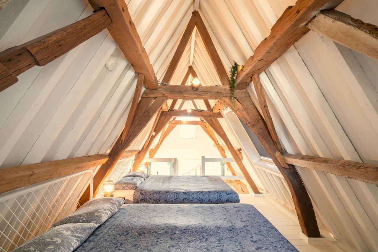 The Hendrik Square Apartments Antwerp Exterior photo